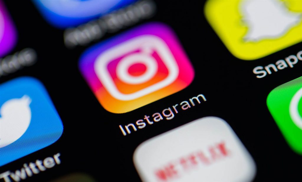 Tips dan Trik Cara Menyimpan Foto Instagram di PC