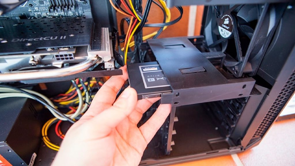 Cara Memasang Hard Disk di Komputer